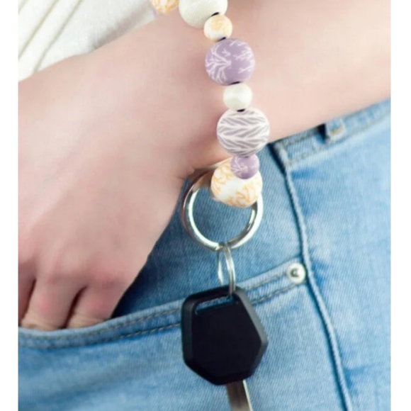 Jilzarah Original Handmade Clay Wrist Keychain Navajo Blue - Picture 7 of 8